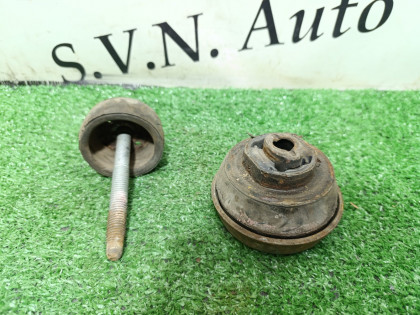 Подушка кузова GMT900