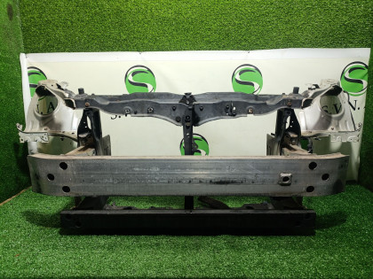 Рамка радиатора USF40