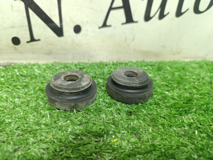 Подушка радиатора USF40