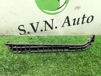 Кронштейн переднего бампера правый GG2