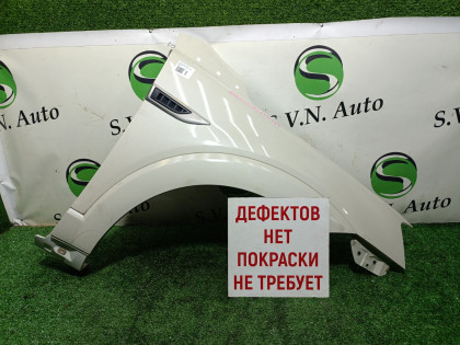 Крыло переднее правое C140