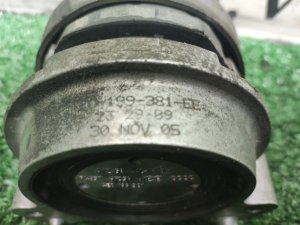 Подушка ДВС AUDI A8 4E 2006