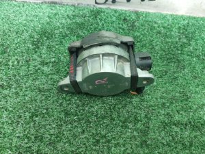 Подушка АКПП (правая) AUDI A8 4E 2006