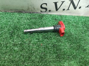 Катушка зажигания AUDI A8 OEM 06E905115E 4E 2006