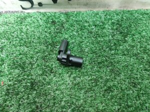 Датчик положения коленвала 06E006433 AUDI A8