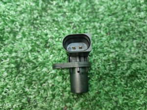 Датчик положения коленвала AUDI A8 OEM 06E006433 4E 2006