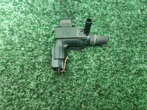 Клапан вакуумный HONDA ODYSSEY OEM 1362002040 RA8 2000