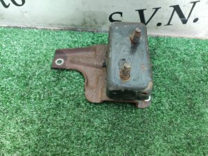 Подушка ДВС (правая) LINCOLN NAVIGATOR