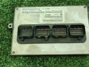 Блок управления двс JEEP GRAND CHEROKEE WK2 2011