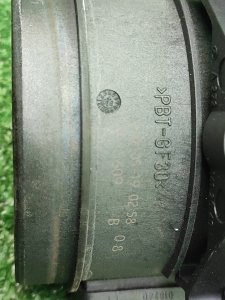 Датчик массового расхода воздуха MERCEDES-BENZ 204.252 УНИВЕСАЛ 2008