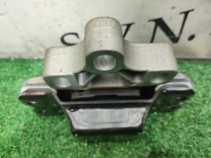 Подушка ДВС VOLKSWAGEN PASSAT 2013