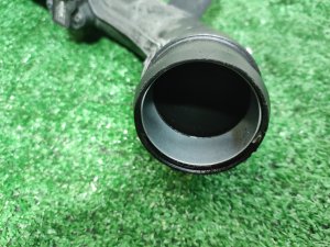 Патрубок интеркулера VOLKSWAGEN PASSAT OEM 1K0145770 2013