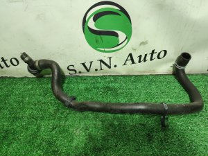 Патрубок радиатора VOLVO V40