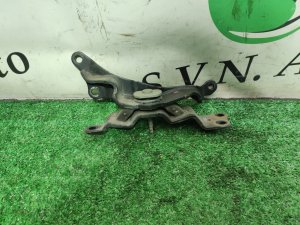 Подушка АКПП NISSAN ELGRAND PNE52 2012