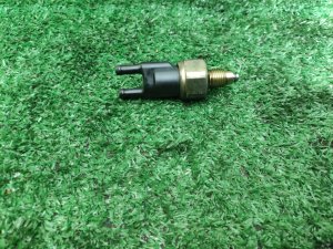 Датчик давления ГУР NISSAN SERENA OEM 391014N075 PC24 2002