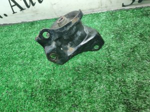 Подушка АКПП HONDA STEPWGN RF1 1999