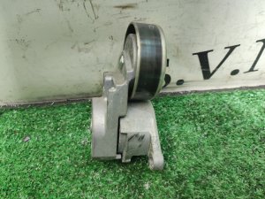 Натяжитель ремня MITSUBISHI AIRTREK CU2W 2004