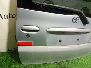 Дверь багажника color-1E7 TOYOTA FUNCARGO NCP20 2004