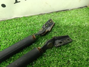 Амортизатор багажника (пара) SUBARU FORESTER SG5 2005