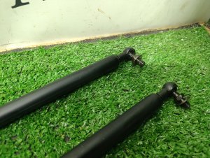 Амортизатор багажника SUBARU IMPREZA GG3 2003