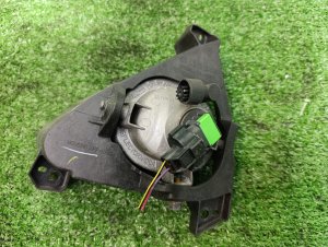 Фара противотуманная передняя, правая Koito 114-61009 MAZDA PREMACY OEM C51350031 CWEFW 2011