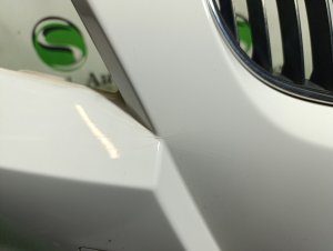 Бампер передний BMW 3 SERIES OEM 51110033536 E90 2006