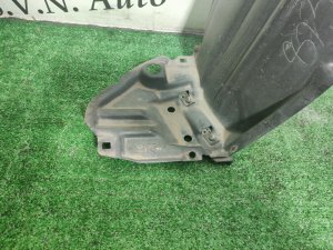 Подкрылок передний правый TOYOTA AQUA OEM 5387552360 NHP10 2013
