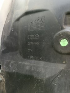 Подкрылок передний правый (в сборе) AUDI A8 OEM 4E0821172, 4E0821192 4E 2006