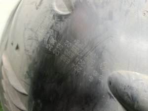 Подкрылок передний правый MERCEDES-BENZ 204.252 УНИВЕСАЛ 2008