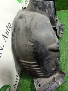 Подкрылок передний правый MERCEDES-BENZ 204.252 УНИВЕСАЛ 2008