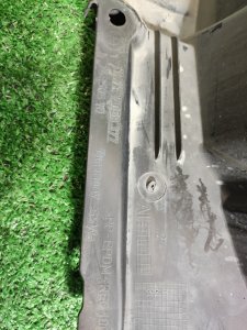 Подкрылок передний левый BMW 3 SERIES OEM 51717175289, 51717059377 E90 2011