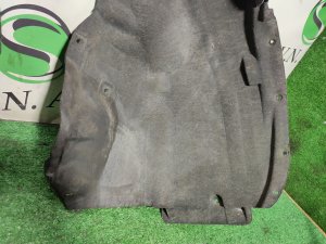 Подкрылок передний правый VOLVO V70 OEM 31294807 BW 2008