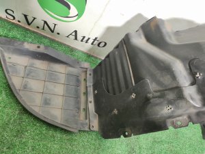 Подкрылок передний левый MITSUBISHI AIRTREK OEM MR982103 CU2W 2004