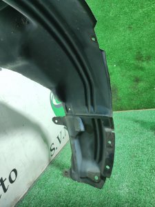 Подкрылок передний левый MITSUBISHI AIRTREK OEM MR982103 CU2W 2004