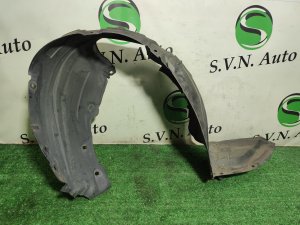 Подкрылок передний правый MAZDA PREMACY