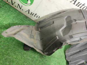 Подкрылок передний правый MAZDA PREMACY CWEFW 2012