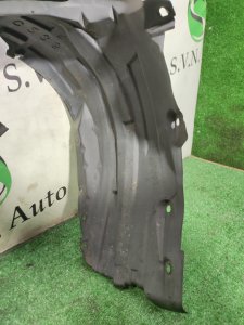 Подкрылок передний правый MAZDA PREMACY CWEFW 2012