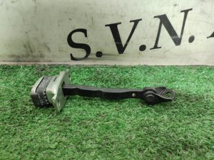 Ограничитель двери передней правой HONDA ACCORD