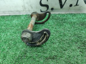 Болт регулировочный (левый) HUMMER H3 2007