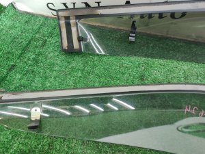 Ветровик передние (пара) HONDA STEPWGN RF2 1999