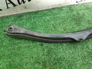 Уплотнитель двери задний левый HUMMER H3 2007