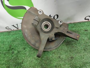 Ступица передняя правая MITSUBISHI AIRTREK CU2W 2004