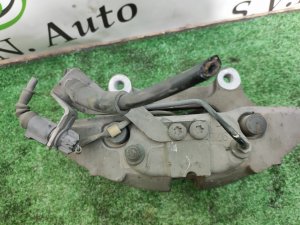 Суппорт передний левый AUDI A8 4E 2006