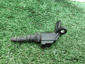 Датчик ABS передний правый AUDI A8