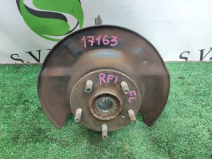 Ступица передняя левая HONDA STEPWGN