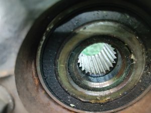 Ступица передняя правая SUZUKI ALTO LAPIN HE33S 2019