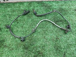 Датчик ABS передний правый SUZUKI ALTO LAPIN