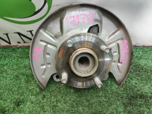 Ступица передняя правая DAIHATSU HIJET CARGO