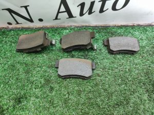 Тормозные колодки (задние) HONDA STEPWGN RF2 1999