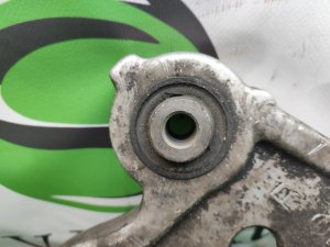 Рычаг передний правый NISSAN ELGRAND PNE52 2012